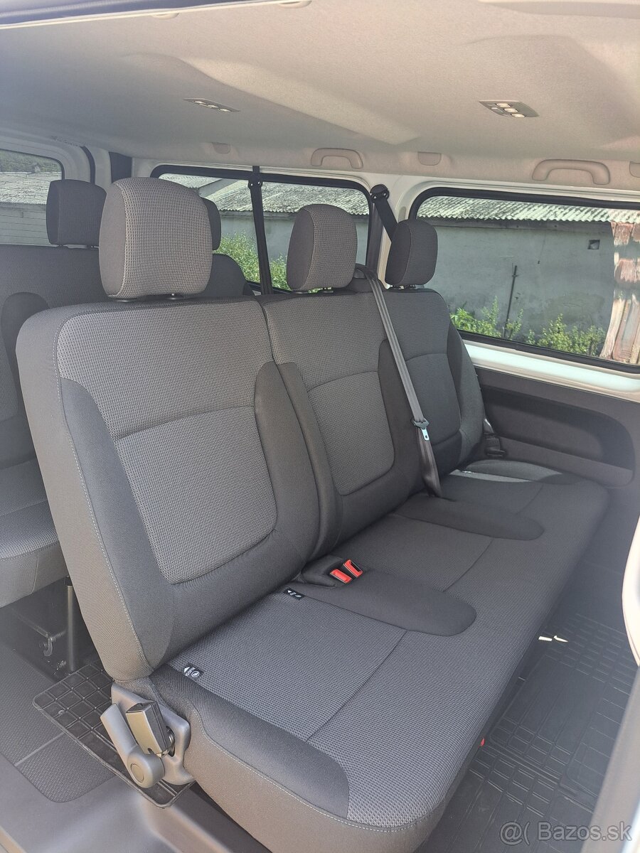 Renault Trafic 2025 - batožinový priestor
