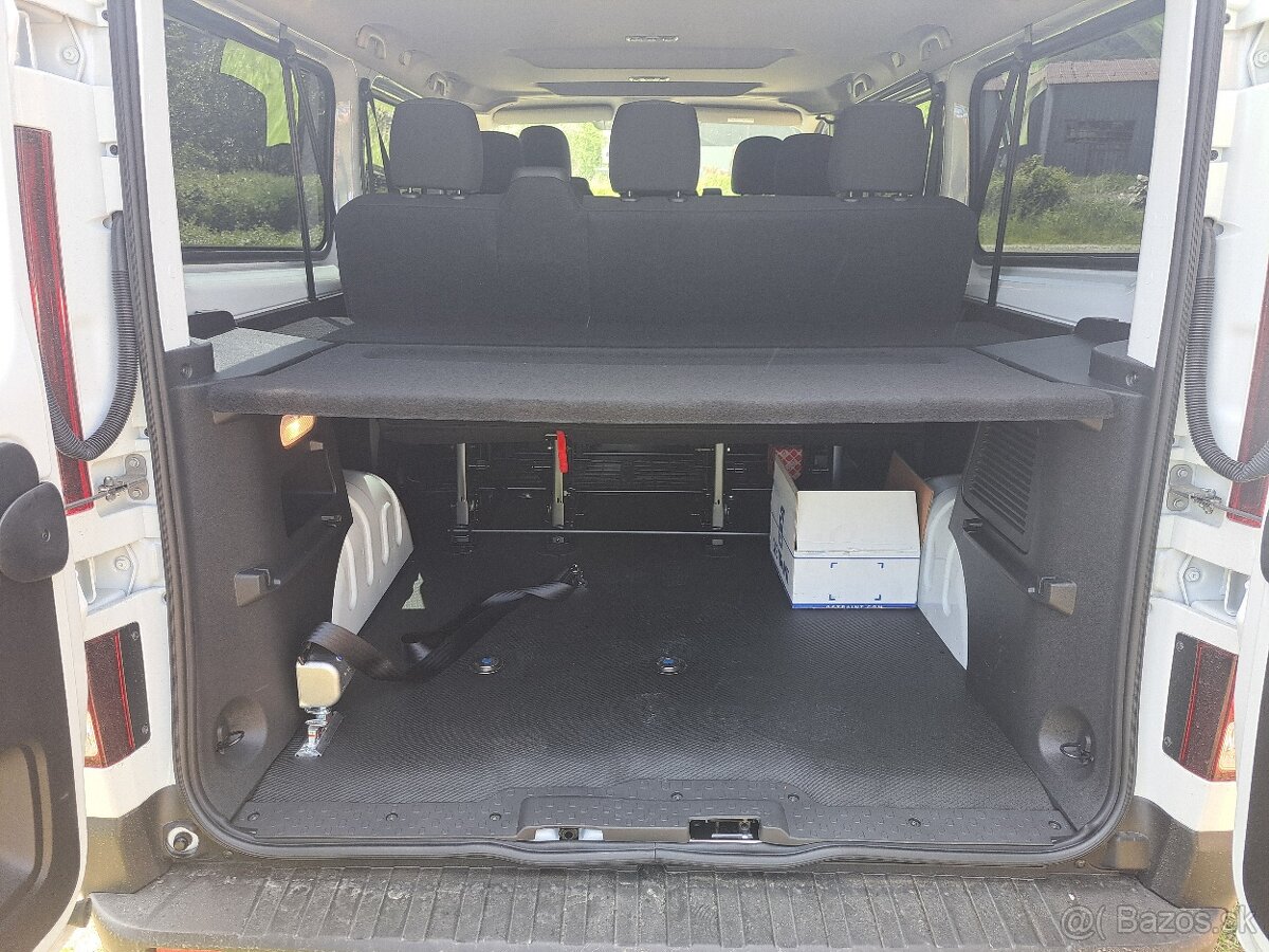 Renault Trafic 2025 - pohľad spredu